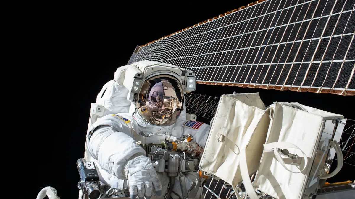 NASA presenta a los cuatro astronautas que viajarán a la Luna en Artemis II