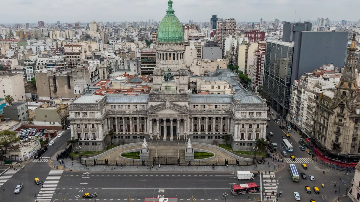Argentina: el Gobierno aprovecha la división del peronismo en el debate sobre Malvinas