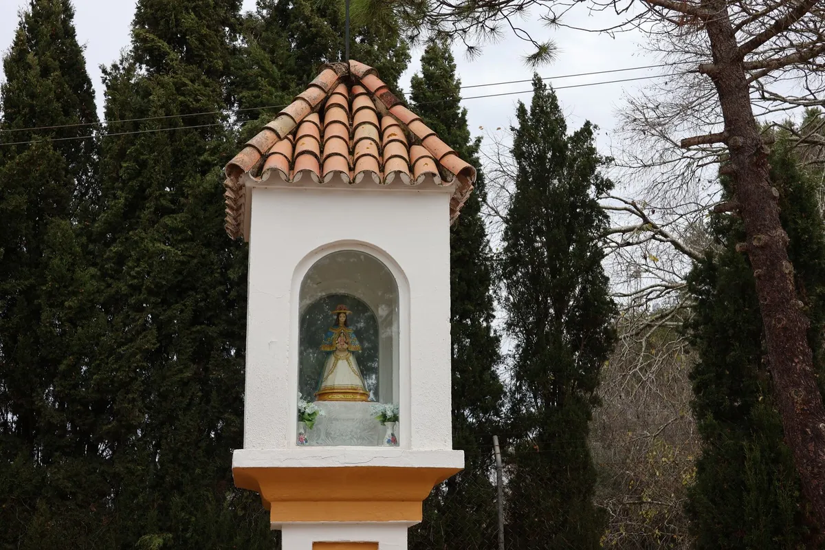 Comisario pontificio visita el santuario de Torreciudad y lo califica como escuela de fe
