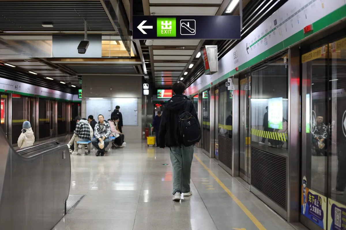 China estudia restringir la salida de ciudadanos por razones de seguridad y tecnología