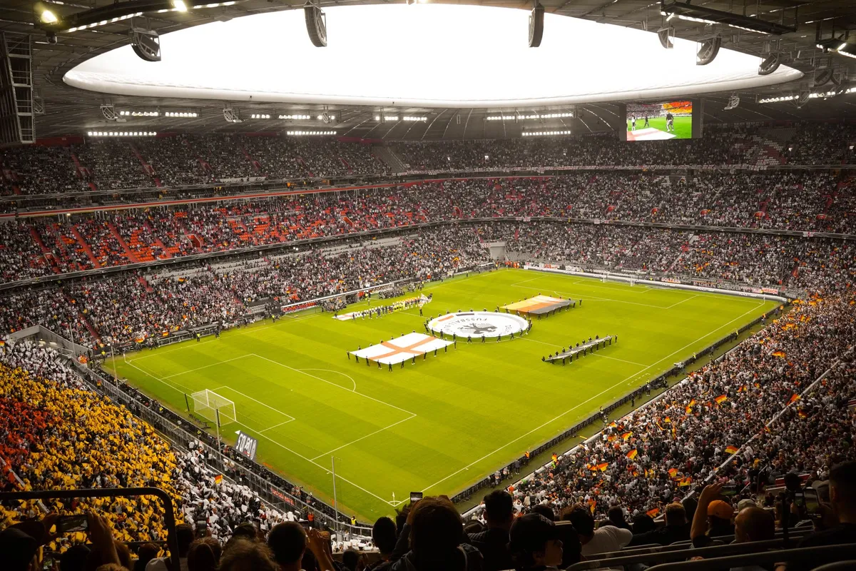 Croacia e Inglaterra se enfrentan en un duelo clave para el Grupo F