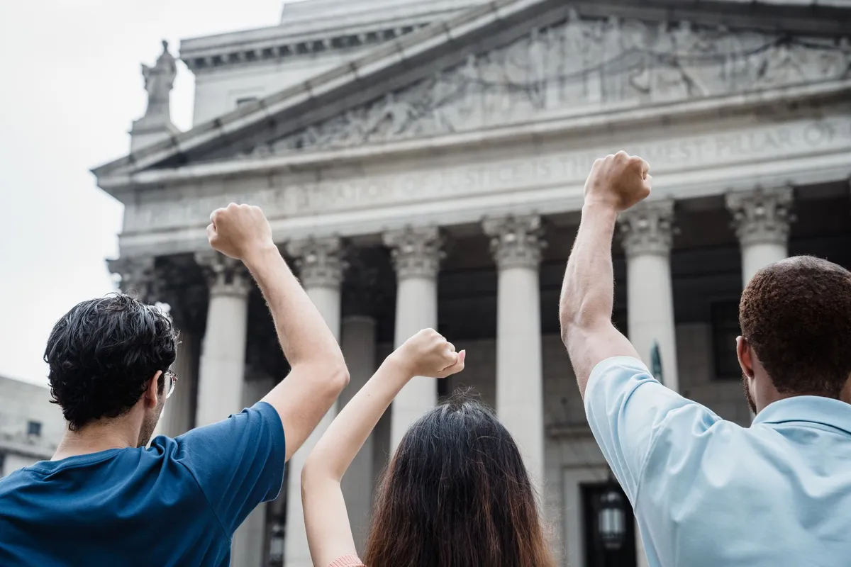 TPS para venezolanos: qué se sabe de los cambios y del papel de la Corte Suprema en el programa