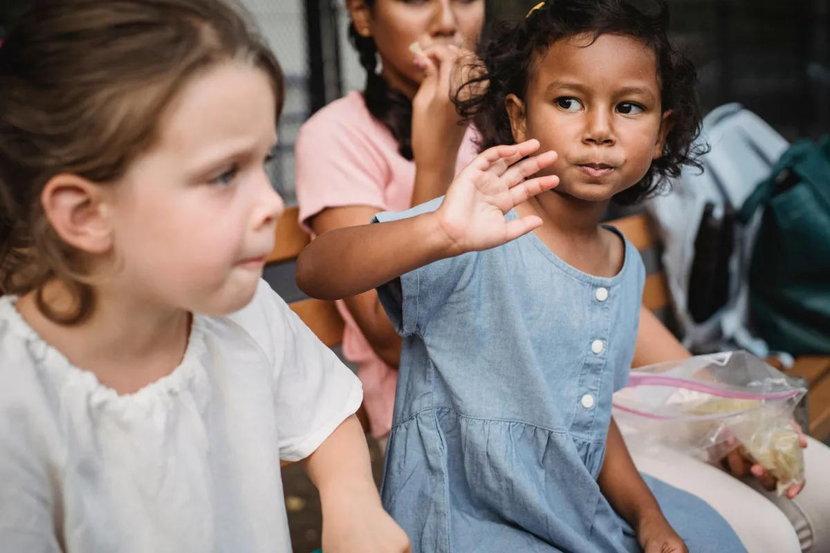 Un proyecto de ley propone reforzar la educación nutricional en escuelas y colegios contra la obesidad