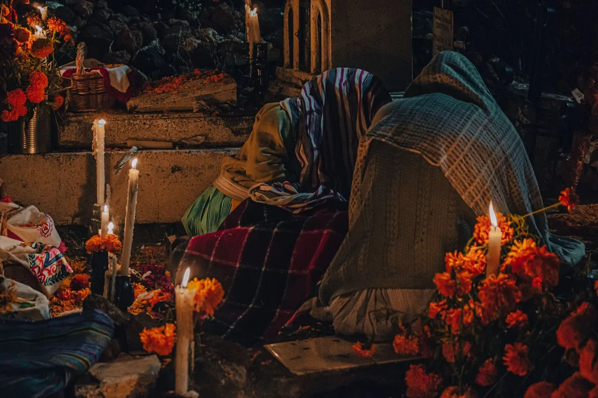 Ofrenda de mascotas en el Día de Muertos: significado, fecha y elementos de una tradición en auge