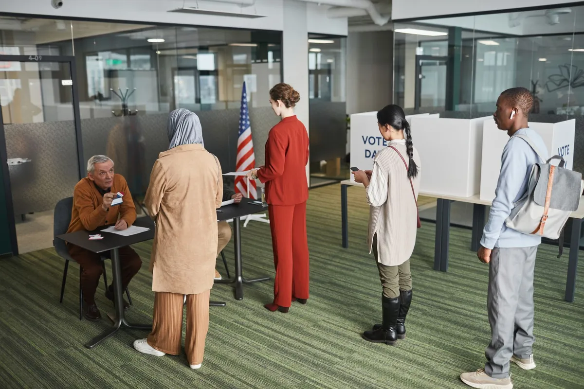 Encuesta de Univision analiza el voto hispano en Florida