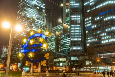 El Banco Central Europeo eleva sus tasas de referencia en 25 puntos básicos