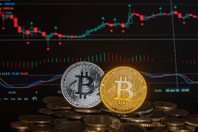 Bitcoin cae por debajo de los 80.000 dólares por primera vez en casi un mes, según Bloomberg Línea