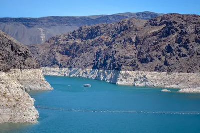 Identifican en Las Vegas al hombre de Arkansas hallado en un barril en el lago Mead