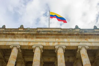 Venezuela: la mesa de diálogo negocia el retiro de la inhabilitación a candidatos opositores